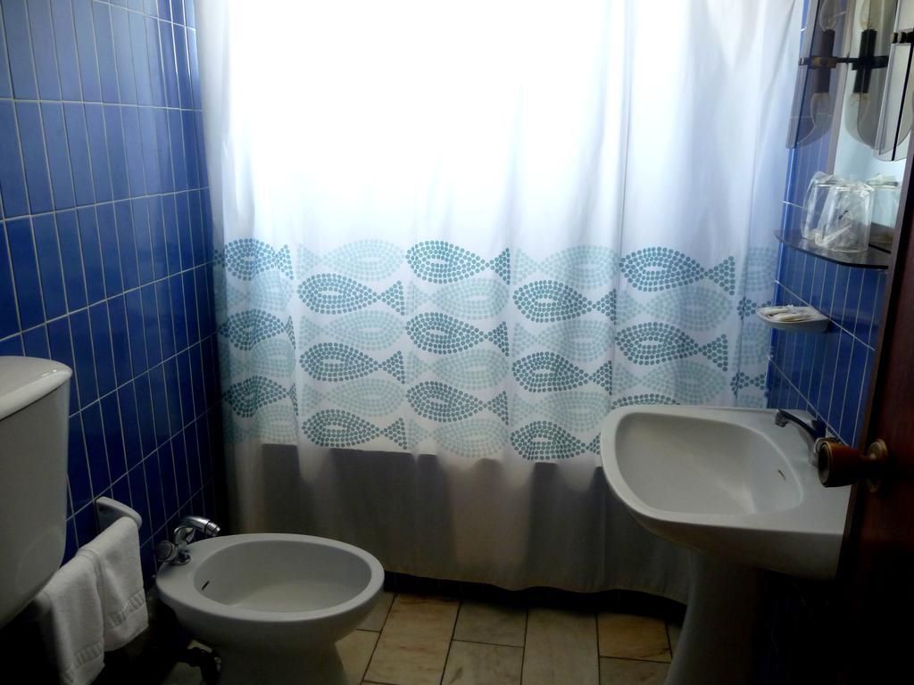 Hotel Tamargueira Фигейра-да-Фош Номер фото